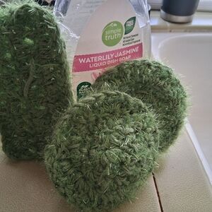 Green Knitted Dish Scrubbers